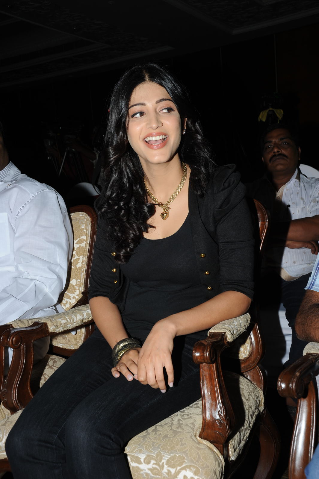 Shruti Haasan at 7th sense logo launch stills | Picture 72978